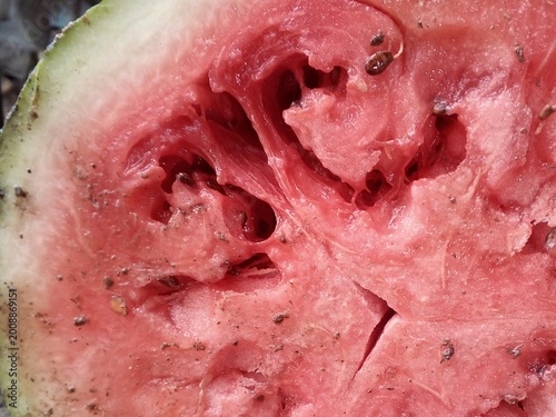 Tableau sur toile Watermelon Unusual Inside Over-Ripened Internal Pulp Damage Image