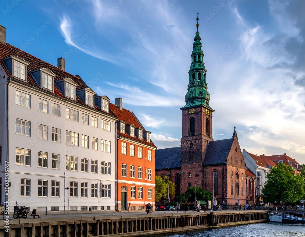 Fototapeta premium Copenhagen Canal Church.