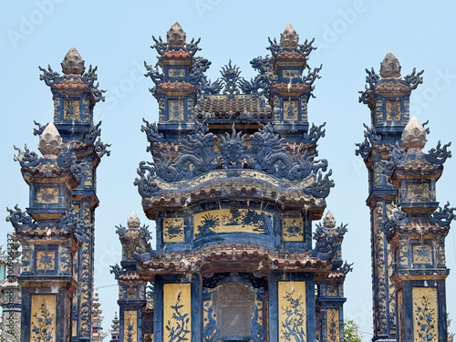 Canvastavla Amazing intricate and ornate details of An Bang Cemetery Gate, a huge tomb complex with artistic gates, sculpture, and monuments, in beautiful Vietnamese style