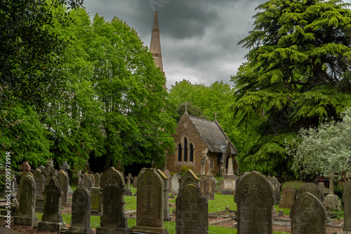 Tableau sur toile The Anglican Cemetery Chapel and Nonconformist Cemetery Chapel located in London Road Cemetery, Kettering, England