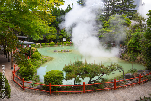 別府地獄めぐり　白池地獄