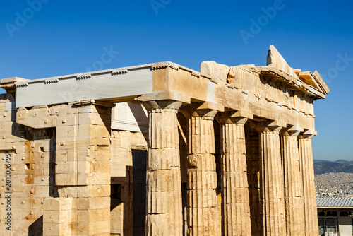 Konstfotografi Propylaea: the facade of the main entrance with a colonnade
