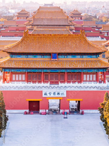 Canvas Print High angle dawn view of the Shenwu Gate of the Forbidden City in Beijing, China