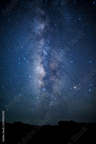南国沖縄宮古島の星空ポートレート構図の観光広告用写真素材