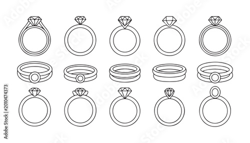 Foto Engagement ring and wedding band collection featuring diamond settings and minimalist metal rings