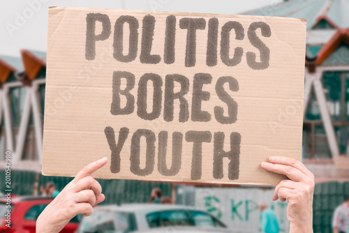 Canvastavla "Politics Bores Youth" Governing institutions lost the ability to engage younger people