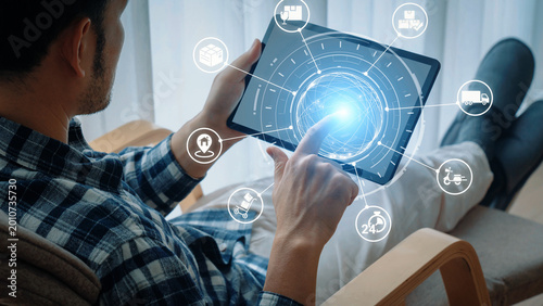 Foto Goods delivery tracking icons show shipping, goods delivery routes, and logistics monitoring
