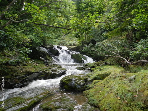 Water falls and stream in Oroen river