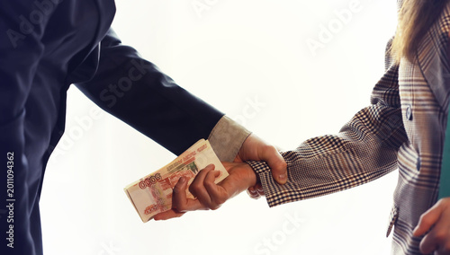 Foto Woman Hand taking cash paper money from man hand