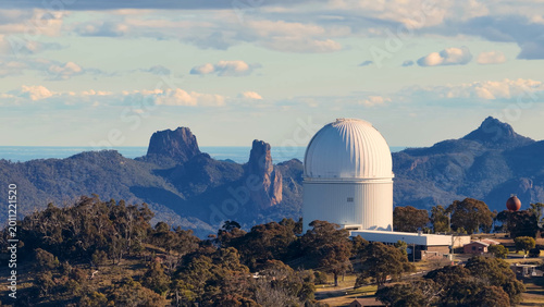 Photos White Astronomical Observatory Dome in the Warrumbungle Mountains of Australia