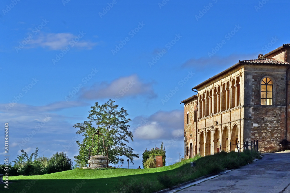 Obraz premium Montepulciano, Casa Parrocchiale della Chiesa o Santuario della Madonna di San Biagio, Val d'Orcia, Toscana