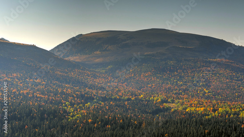 Schilderij op canvas The photo shows a beautiful autumn landscape of the Caucasus Mountains