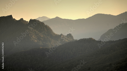 Foto Sunset in the Caucasus mountains