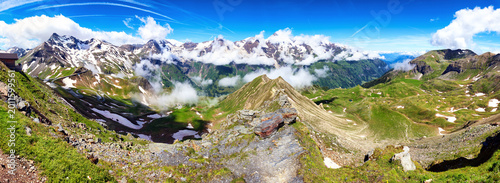 Photos Mountain panoramic view from Grossglockner High Alpine Road in the austrian Alps