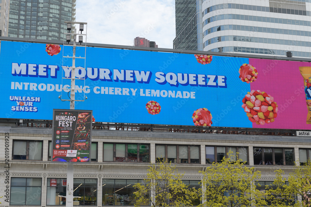 Naklejka premium digital billboard featuring 
