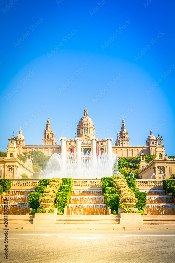 Fototapeta premium Square of Spain - facade of National museum of Barcelona with fountain, Spain