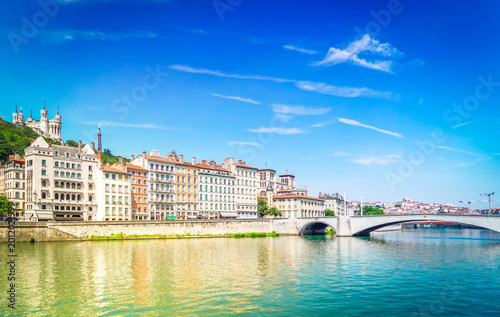 Tableau sur toile old town of Lyon and river Saone, France in a beautiful summer day