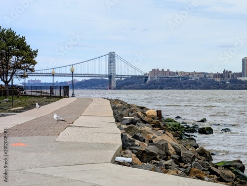 Obraz na plátně George Washington Bridge Hudson River Shoreline