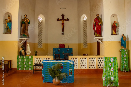 Tableau sur toile Église de l'île de Carabane vue interne