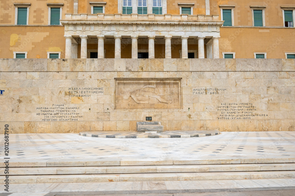 Obraz premium Parliament building of Syntagma Square in Athens. Greece