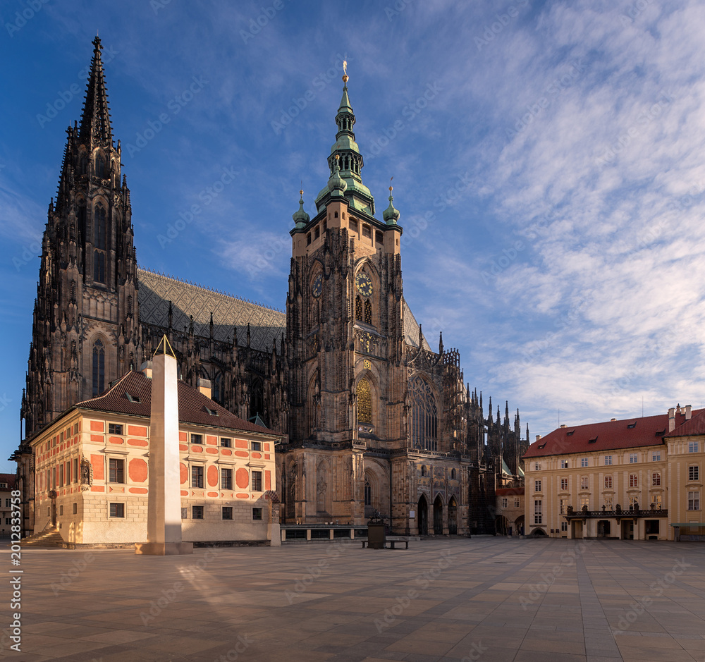 Fototapeta premium Morgenstimmung am Prager Veitsdom