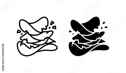 Foto Crispy Potato Chips, Snack Food Icons, Salty Crunch Vector Art