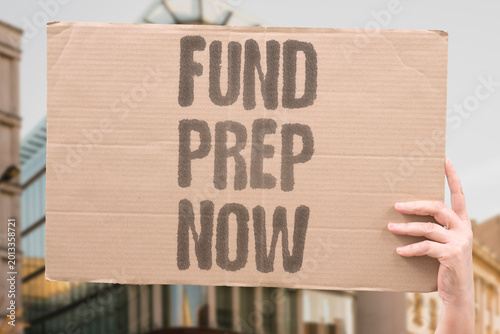 Bilde på lerret "Fund Prep Now" Pandemic readiness investment prevents far costlier emergency response