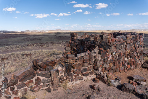 Fotografie Agate House, reconstructed Puebloan building in Petrified Forest National Park, Arizona