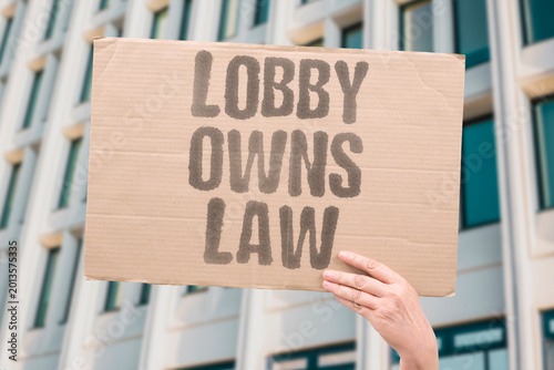 Tableau sur toile "Lobby Owns Law" Corporate lobbying expenditure directly determines legislative priorities