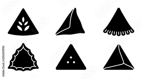 Schilderij op canvas Triangle Pastry Icons, Geometric Baked Goods Symbols, Abstract Food Shapes, Vect