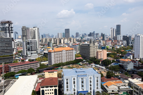 Fotografía Drone shot of smart city real estate development and highrise buildings, Sokha B