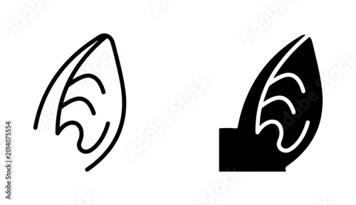 Tableau sur toile Animal Ears Icon Set, Mammal Hearing Symbols, Outline and Solid Fill Vector Grap