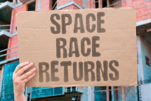 Foto "Space Race Returns" Geopolitical competition drives renewed national lunar investment