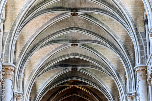 Bild auf Leinwand Perspektivische Ansicht des gotischen Gewölbes, Kathedrale Lausanne