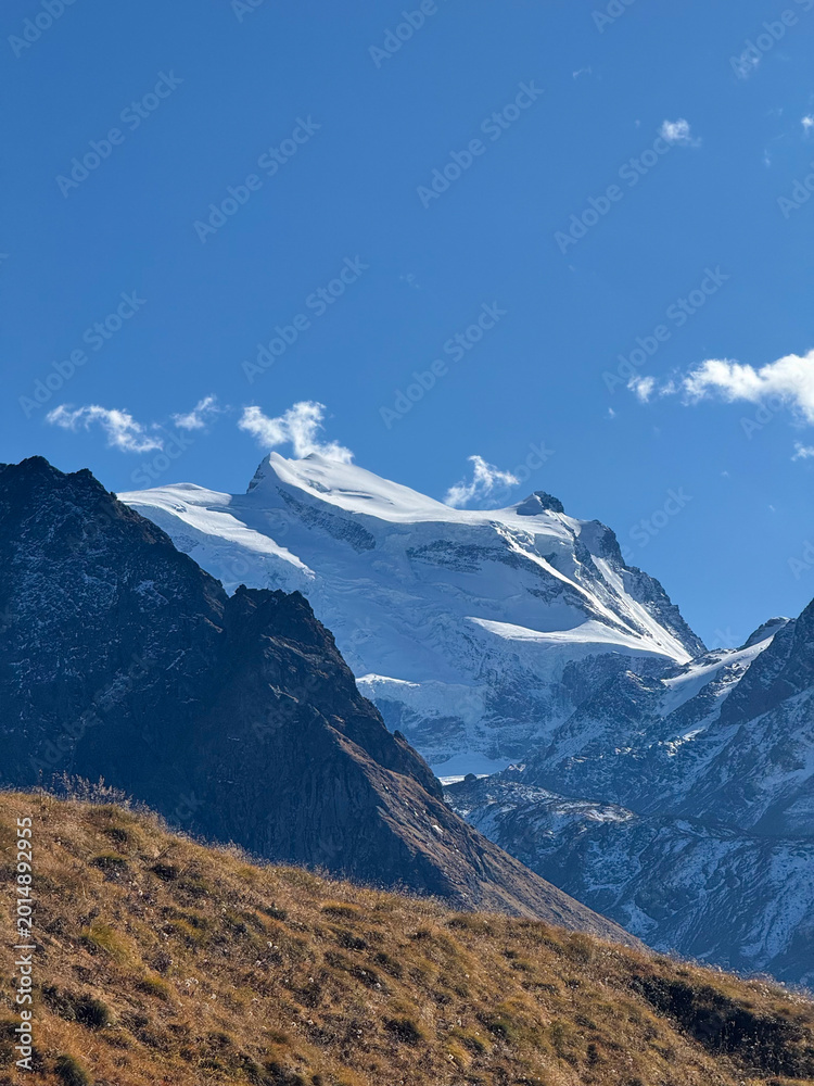 Fototapeta premium Grand Combin Massif – Glaciated Alpine Peaks, Valais, Switzerland