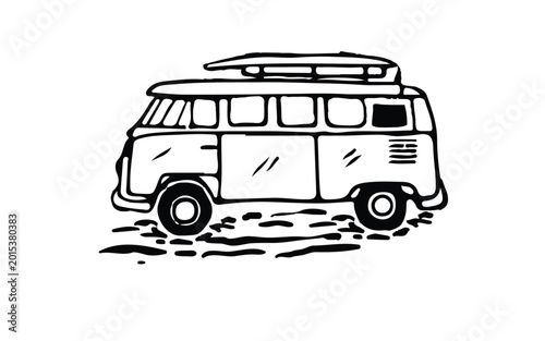 Fotografía Retro camper van with surfboard on roof during sunny summer day for travel conce