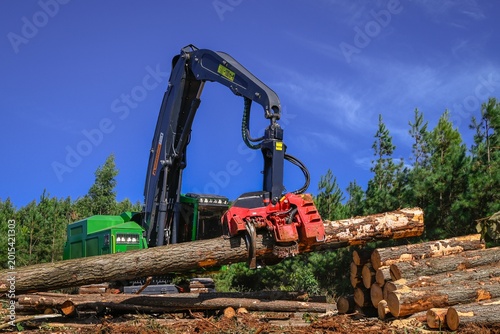 Forest Machine Logging Equipment Timber Harvesting