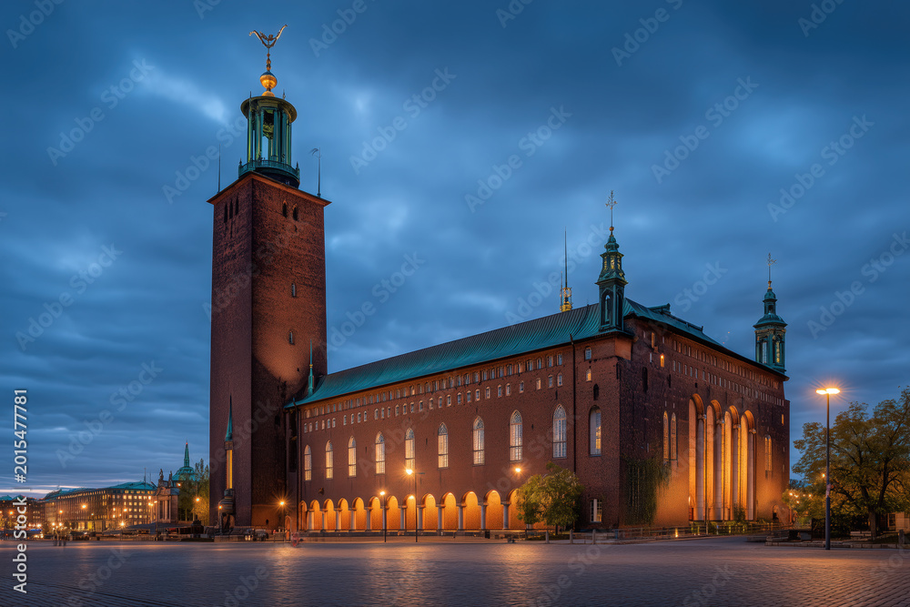 Obraz premium Nighttime Stockholm City Hall Stadshuset Imagery