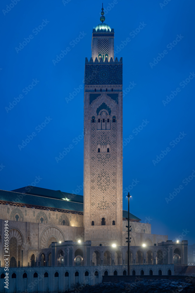 Obraz premium Hassan II Mosque at Dusk - Casablanca, Morocco