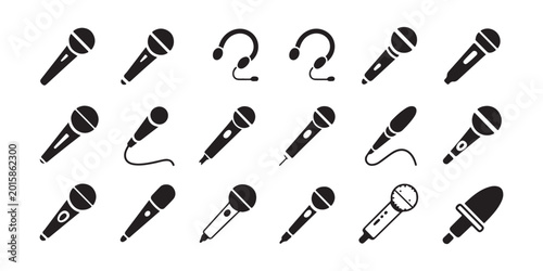 Schilderij op canvas Dynamic microphone and headset icons in isometric view for gaming streaming and music production