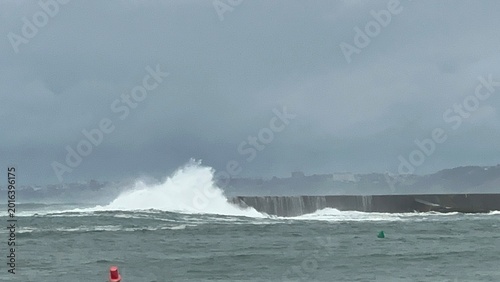 Digue de la baie de Ciboure face au Fort de Socoa