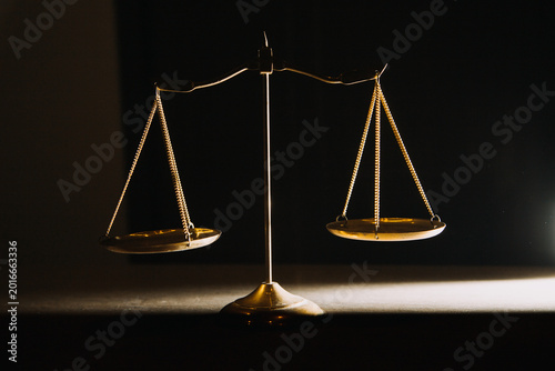 Принти на полотні Balanced vintage justice scale symbolizing fairness and equality in legal or bus