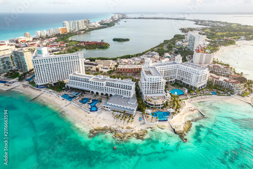 Quadro su tela Aerial panoramic view of Cancun beach and city hotel zone in Mexico