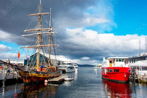 Bild auf Leinwand Wooden Brigantine Ship in Hobart - Tasmania