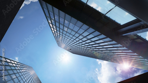 Foto Stunning Skyscraper against Bright Blue Sky with Sunlight