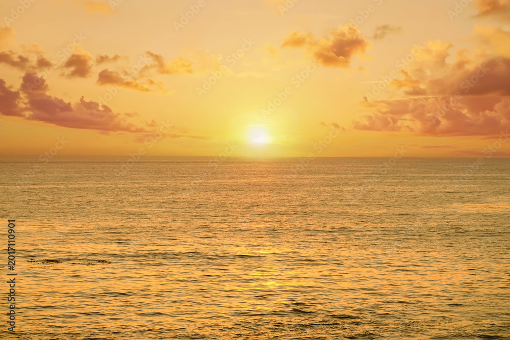 Fototapeta premium sunset on the sea