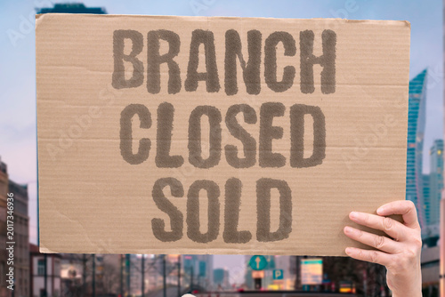 Canvas-taulu "Branch Closed Sold" Local library branches are closed and buildings converted or sold