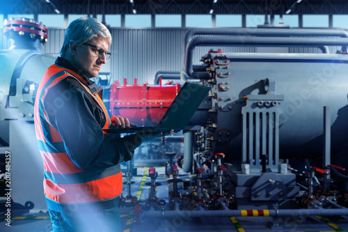 Industrial maintenance, Equ...