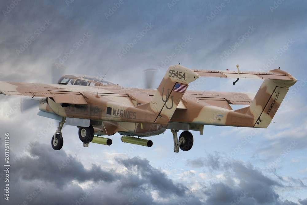 Fototapeta premium North American OV-10 Bronco décollage vue arrière
