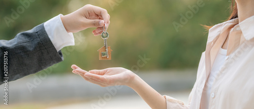 Cuadro en lienzo lease, rental and selling home
